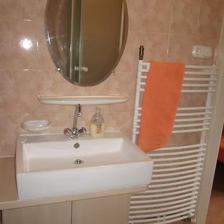Rozsadomb Apartman Zalakaros Exterior foto