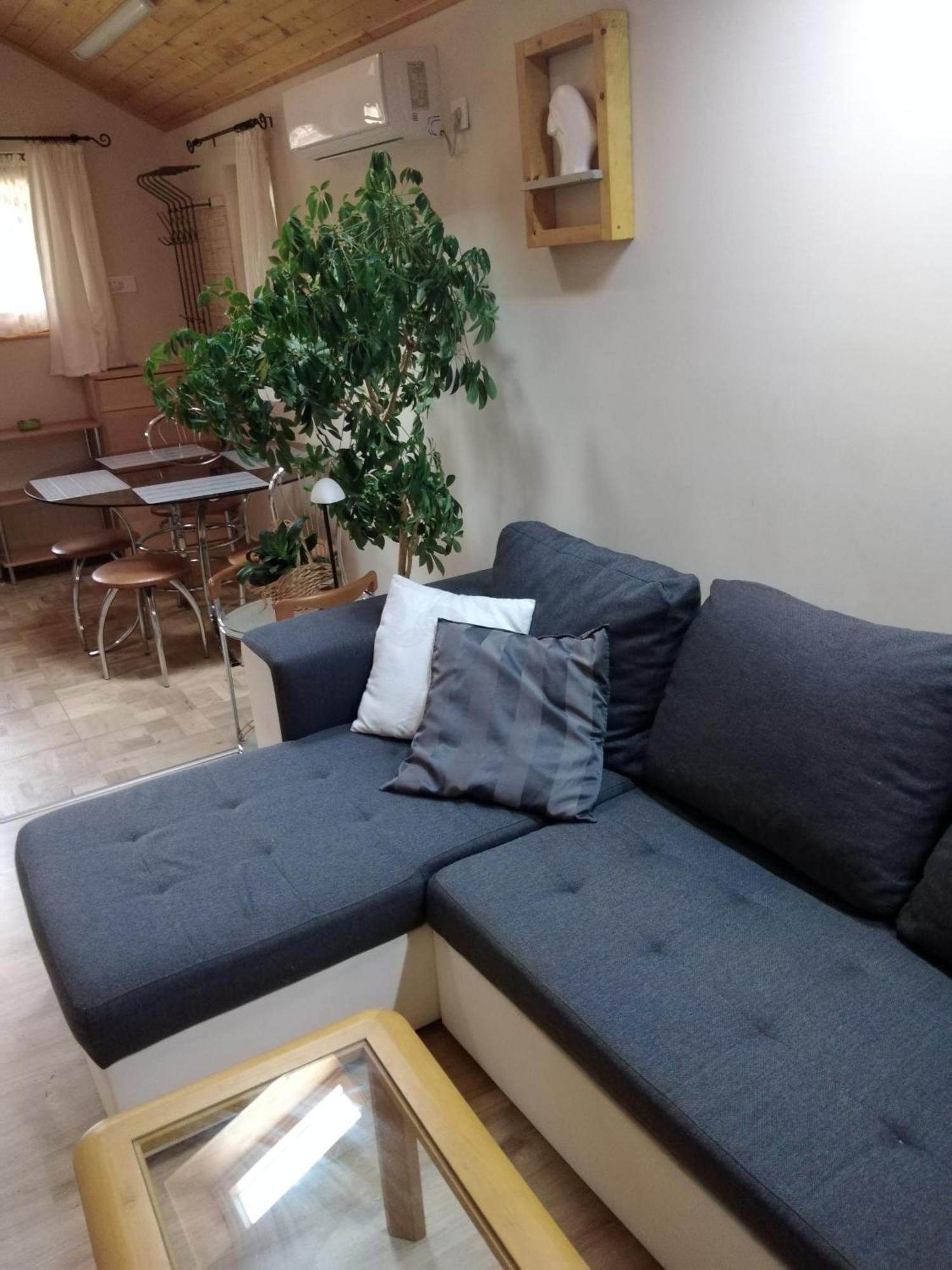 Apartment Rozsadomb